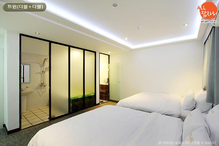 The Hotel Bon ثووان الغرفة الصورة