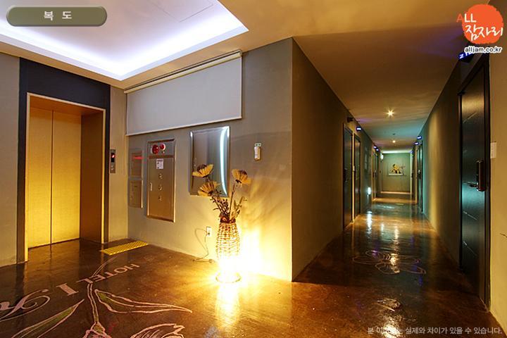 The Hotel Bon ثووان المظهر الخارجي الصورة